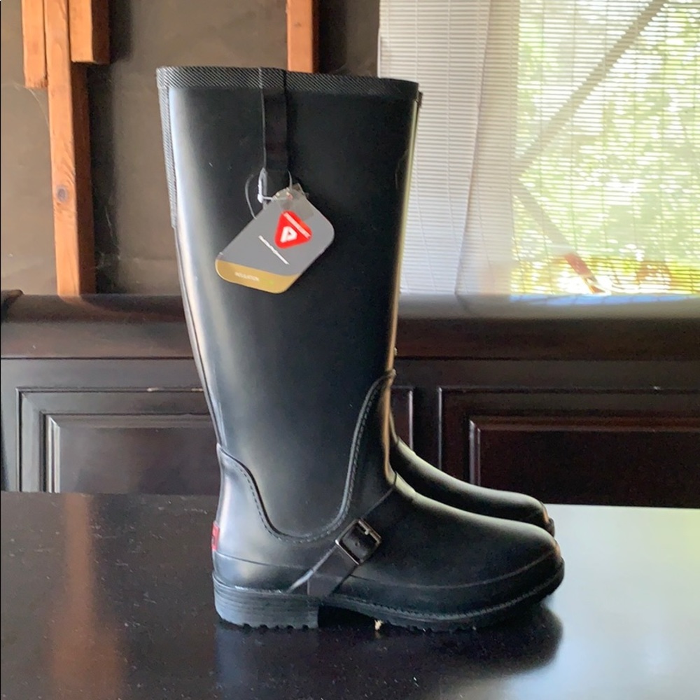 LL Bean rain boots